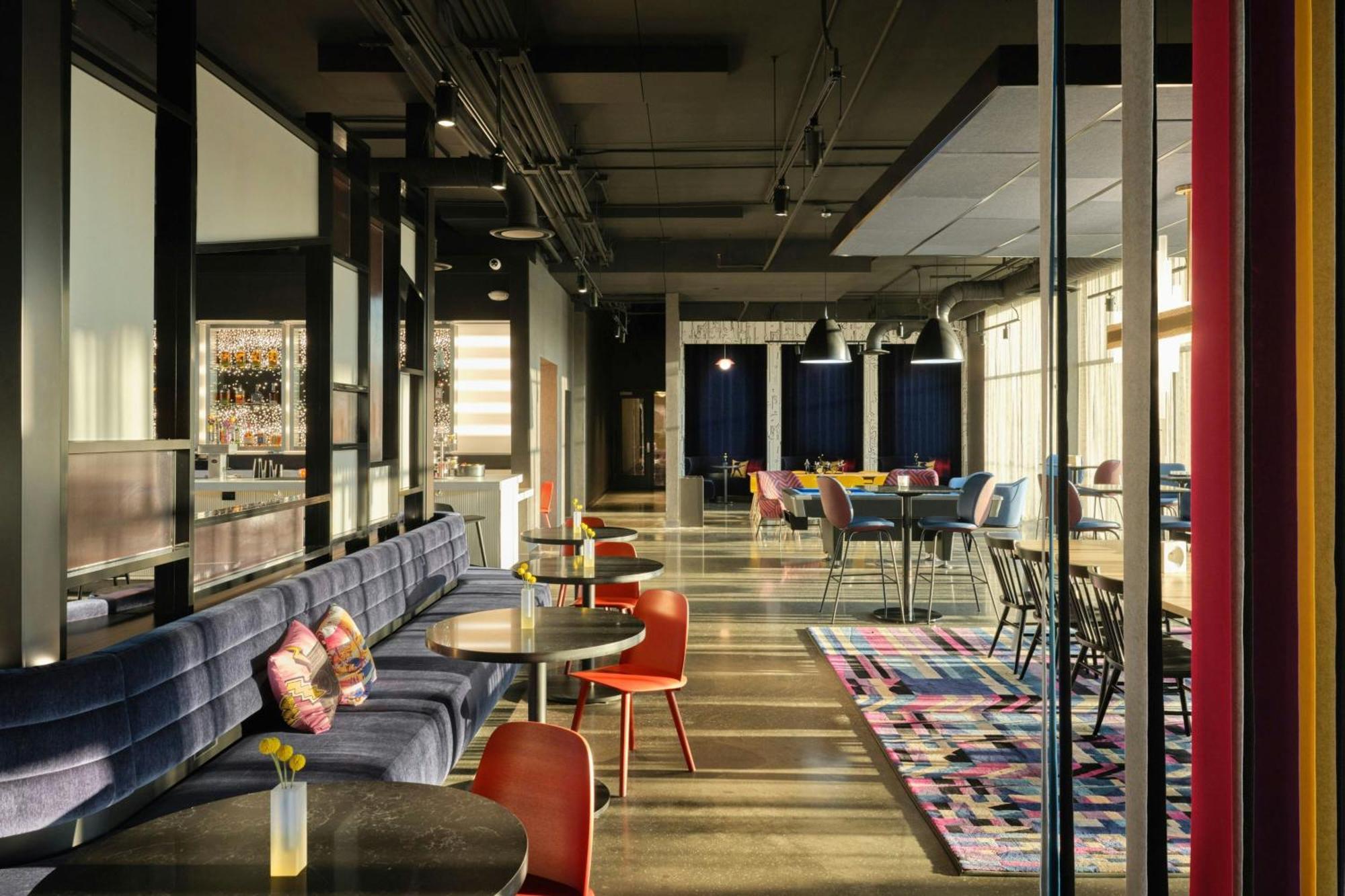 Hotel Aloft Waukee Exterior foto
